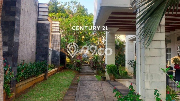 Dijual Rumah Luas Elegan Dengan View Cantik di Bintaro, Tangerang Selatan Dijual Rumah Luas Elegan Dengan View Cantik di Bintaro, Tangerang Selatan