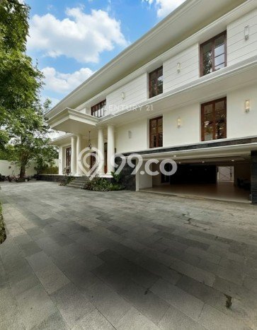Jual Rumah Mewah Megah Dengan View Eksklusif di Kemang, Jakarta Selatan Jual Rumah Mewah Megah Dengan View Eksklusif di Kemang, Jakarta Selatan
