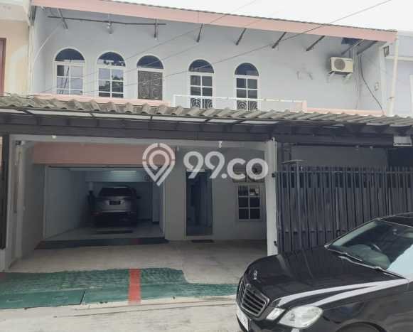 Jual Rumah Mewah Elegan Dengan View Cantik di Sunter, Jakarta Utara Jual Rumah Mewah Elegan Dengan View Cantik di Sunter, Jakarta Utara