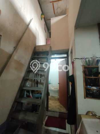 Dijual Rumah Eksklusif 3 KT di Taman Kota, Jakarta Barat Dijual Rumah Eksklusif 3 KT di Taman Kota, Jakarta Barat