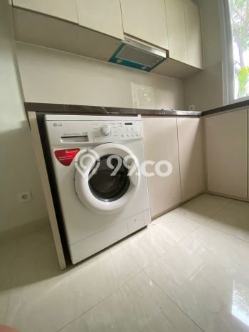 Rumah Luxury Modern Tanpa Renovasi di Puri Mansion Jakarta Barat Rumah Luxury Modern Tanpa Renovasi di Puri Mansion Jakarta Barat