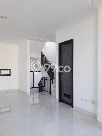 Rumah Sewa Jakarta Utara LT 90m2 LB 165m2 Kawasan Pantai Indah Kapuk Rumah Sewa Jakarta Utara LT 90m2 LB 165m2 Kawasan Pantai Indah Kapuk
