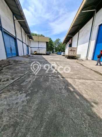 Unit Komersial Disewakan di Jakarta Utara Area Strategis Harga Kompetitif Unit Komersial Disewakan di Jakarta Utara Area Strategis Harga Kompetitif