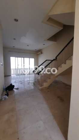 Rumah Kontrakan Jakarta Utara LT 192m2 LB 192m2 Kawasan Pantai Indah Kapuk Rumah Kontrakan Jakarta Utara LT 192m2 LB 192m2 Kawasan Pantai Indah Kapuk