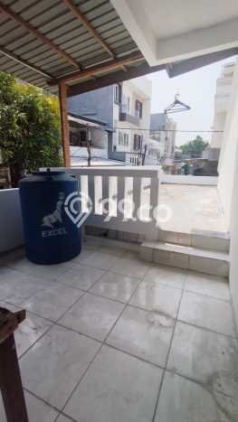 For Sale! Premium House LT 168m2 Desain Elegan di Tomang For Sale! Premium House LT 168m2 Desain Elegan di Tomang