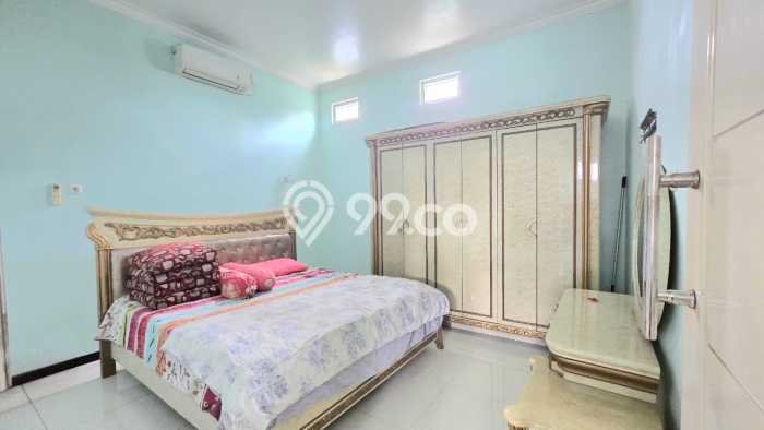 Siap Huni Hunian Elit 5 Kamar di Cakung Dekat ke Mana Pun Siap Huni Hunian Elit 5 Kamar di Cakung Dekat ke Mana Pun