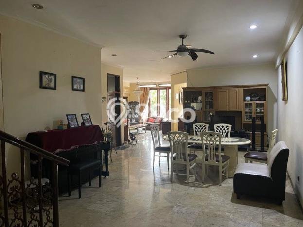 Hunian Mewah LB 387m2 Siap Huni Desain Elegan di Pondok Indah, Jakarta Selatan Hunian Mewah LB 387m2 Siap Huni Desain Elegan di Pondok Indah, Jakarta Selatan