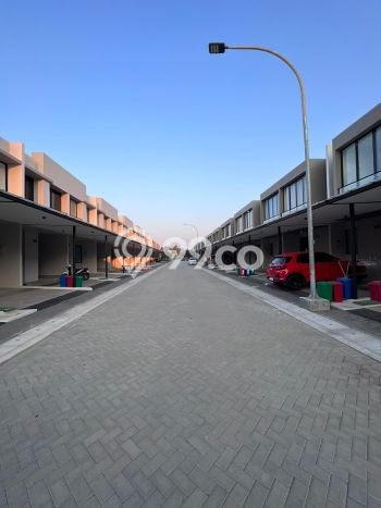 Rumah Modern 2 KT di Pantai Indah Kapuk Jakarta Utara Unfurnished Rumah Modern 2 KT di Pantai Indah Kapuk Jakarta Utara Unfurnished
