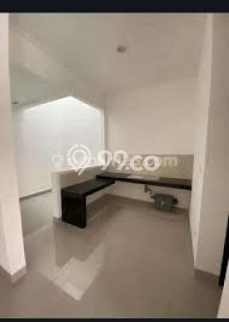 Disewakan! Rumah 3 Kamar Tidur &
4 Kamar Mandi di Pantai Indah Kapuk, Jakarta Utara Disewakan! Rumah 3 Kamar Tidur &
4 Kamar Mandi di Pantai Indah Kapuk, Jakarta Utara