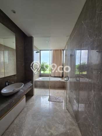 Sewa Rumah Strategis di Golf Island LT 300m2 / LB 600m2 Siap Huni Sewa Rumah Strategis di Golf Island LT 300m2 / LB 600m2 Siap Huni