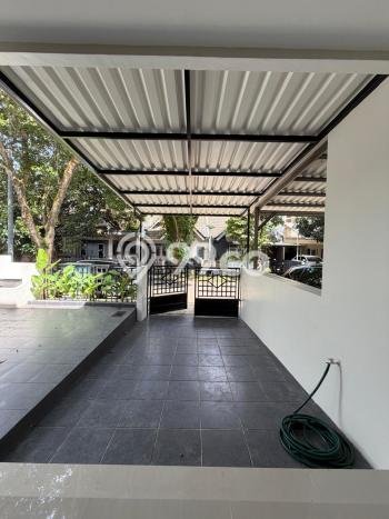 For Sale! Premium House LT 175m2 Desain Elegan di BSD For Sale! Premium House LT 175m2 Desain Elegan di BSD