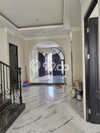 Hunian Mewah LB 207m2 Siap Pakai Desain Elegan di BSD, Tangerang Hunian Mewah LB 207m2 Siap Pakai Desain Elegan di BSD, Tangerang