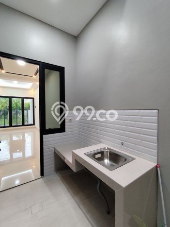 Rumah Modern 3 KT di Pakuwon City Surabaya Unfurnished Rumah Modern 3 KT di Pakuwon City Surabaya Unfurnished