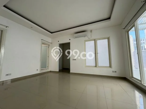 Rumah Mewah LB 250m2 Siap Huni Desain Elegan di Pakuwon City, Surabaya Rumah Mewah LB 250m2 Siap Huni Desain Elegan di Pakuwon City, Surabaya
