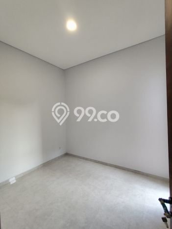 Kesempatan Emas Memiliki Rumah LT 84m2m² / LB 135m2m² di Kawasan Bisnis Sukolilo, Surabaya Kesempatan Emas Memiliki Rumah LT 84m2m² / LB 135m2m² di Kawasan Bisnis Sukolilo, Surabaya
