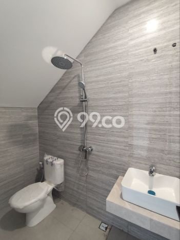 Hunian Cantik Modern Lb 180m2 di Mulyorejo, Surabaya Hunian Cantik Modern Lb 180m2 di Mulyorejo, Surabaya