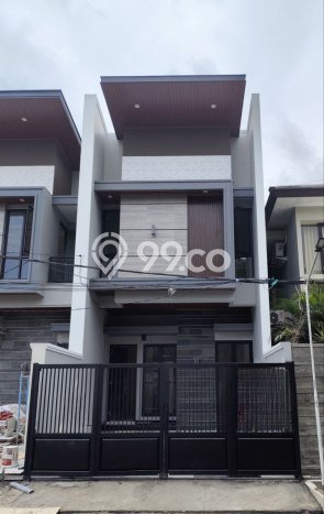Rumah PREMIUM! area Sukolilo, Surabaya, LT 75m2m² LB 120m2m², HARGA SPESIAL Rumah PREMIUM! area Sukolilo, Surabaya, LT 75m2m² LB 120m2m², HARGA SPESIAL