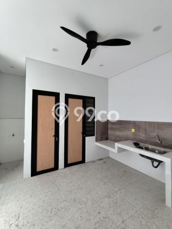 Hunian Cantik Modern Lb 180m2 di Mulyorejo, Surabaya Hunian Cantik Modern Lb 180m2 di Mulyorejo, Surabaya