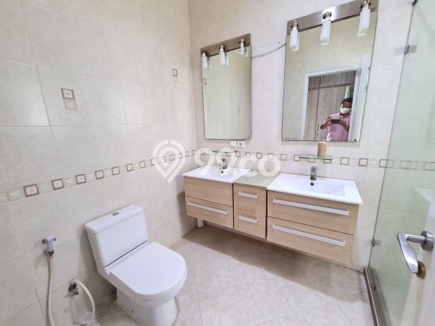 Rumah Disewakan Jakarta Utara LT 300m2 LB 300m2 Area Pantai Indah Kapuk Rumah Disewakan Jakarta Utara LT 300m2 LB 300m2 Area Pantai Indah Kapuk