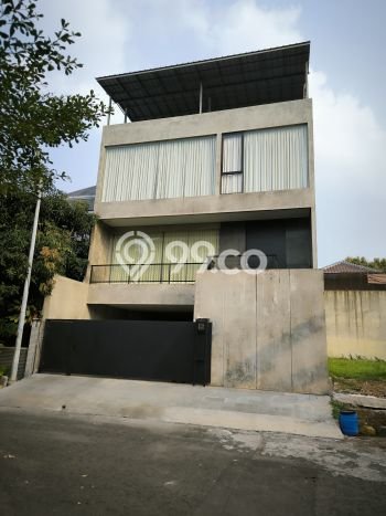 Rumah Luxury Modern Tanpa Renovasi di Permata Buana Jakarta Barat Rumah Luxury Modern Tanpa Renovasi di Permata Buana Jakarta Barat