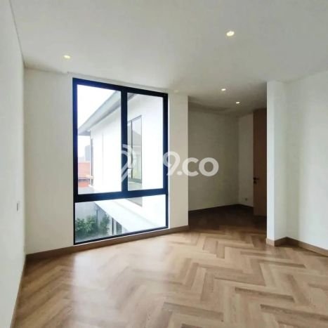 For Sale! Premium House LT 200m2 Desain Elegan di Pondok Indah For Sale! Premium House LT 200m2 Desain Elegan di Pondok Indah