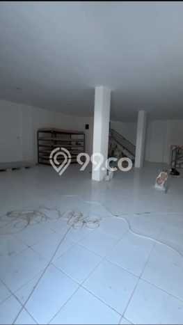 Ruko Premium Kawasan Tangerang, Luas 210m², Kawasan Komersial, Lokasi Ramai Ruko Premium Kawasan Tangerang, Luas 210m², Kawasan Komersial, Lokasi Ramai