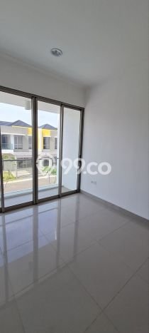 Disewakan! Rumah 4 Kamar Tidur &
4 Kamar Mandi di Pantai Indah Kapuk 2, Jakarta Utara Disewakan! Rumah 4 Kamar Tidur &
4 Kamar Mandi di Pantai Indah Kapuk 2, Jakarta Utara