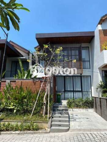 Miliki segera Vila di , Area 120m2m², Dekat ke transportasi Miliki segera Vila di , Area 120m2m², Dekat ke transportasi
