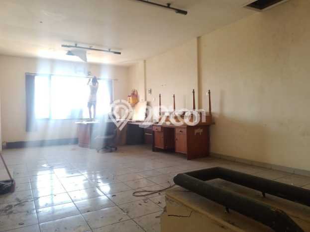 Unit Ruko Dijual di Denpasar Barat Denpasar Luas Tanah 54m2, Luas Bangunan 162m2 Unit Ruko Dijual di Denpasar Barat Denpasar Luas Tanah 54m2, Luas Bangunan 162m2
