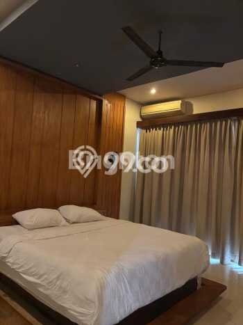 Vila Kawasan , Area 350m2m², Lokasi Premium Vila Kawasan , Area 350m2m², Lokasi Premium