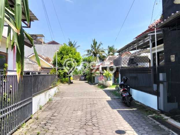 Jual Rumah Strategis Bagus Punya 3 KT di Ngaglik Sleman SHM Jual Rumah Strategis Bagus Punya 3 KT di Ngaglik Sleman SHM