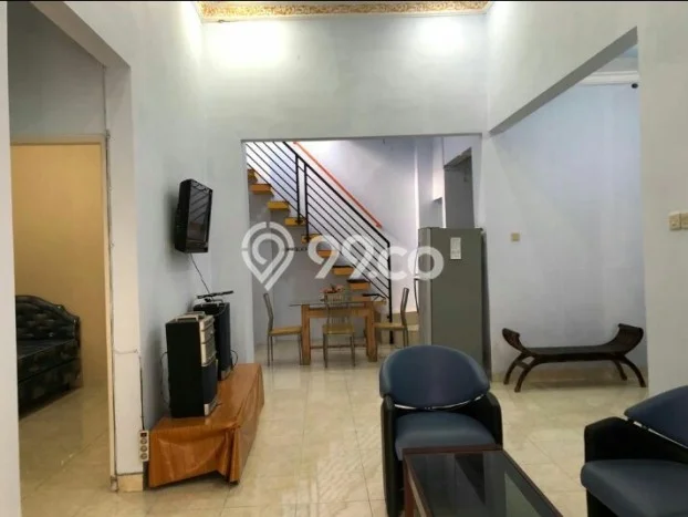 Rumah Kontrakan Yogyakarta LT 120m2 LB 150m2 Kawasan Maguwoharjo Rumah Kontrakan Yogyakarta LT 120m2 LB 150m2 Kawasan Maguwoharjo