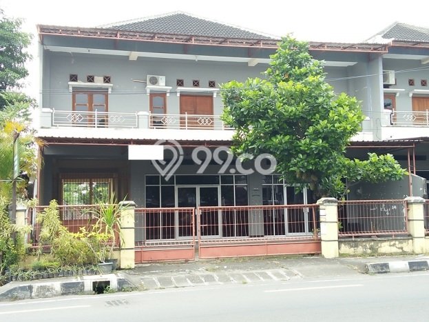 Ruko disewakan lokasi strategis Umbulharjo Yogyakarta 450m2 Ruko disewakan lokasi strategis Umbulharjo Yogyakarta 450m2
