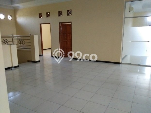 Ruko disewakan lokasi strategis Umbulharjo Yogyakarta 450m2 Ruko disewakan lokasi strategis Umbulharjo Yogyakarta 450m2