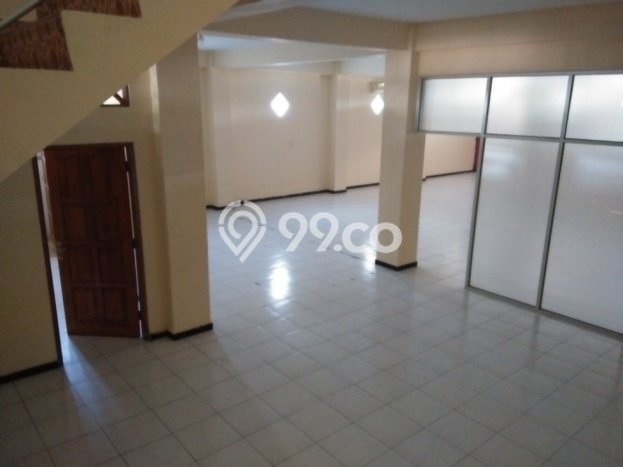 Ruko disewakan lokasi strategis Umbulharjo Yogyakarta 450m2 Ruko disewakan lokasi strategis Umbulharjo Yogyakarta 450m2
