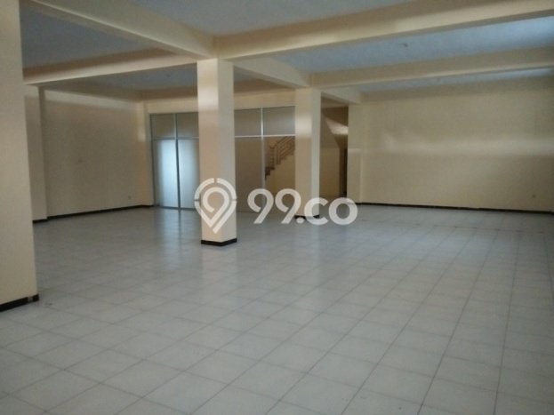 Ruko disewakan lokasi strategis Umbulharjo Yogyakarta 450m2 Ruko disewakan lokasi strategis Umbulharjo Yogyakarta 450m2