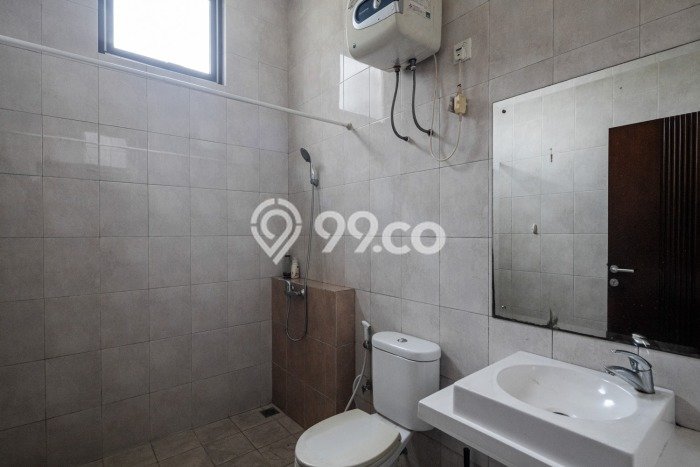 Best Deal Hunian Mewah Ideal dan Luas di BSD, Tangerang Selatan Best Deal Hunian Mewah Ideal dan Luas di BSD, Tangerang Selatan