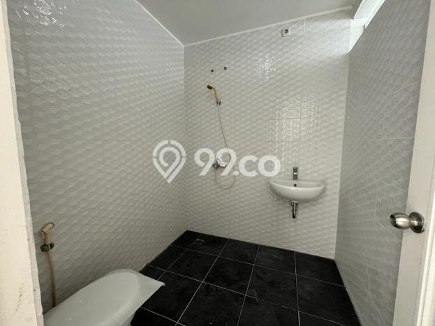 Rumah Elit Modern Tanpa Renovasi di Alam Sutera Tangerang Rumah Elit Modern Tanpa Renovasi di Alam Sutera Tangerang