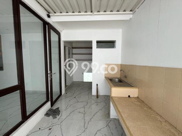 Rumah Elit Modern Tanpa Renovasi di Alam Sutera Tangerang Rumah Elit Modern Tanpa Renovasi di Alam Sutera Tangerang