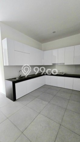 Siap Huni Rumah Mewah 4 Kamar di BSD Dekat ke Mana Pun Siap Huni Rumah Mewah 4 Kamar di BSD Dekat ke Mana Pun