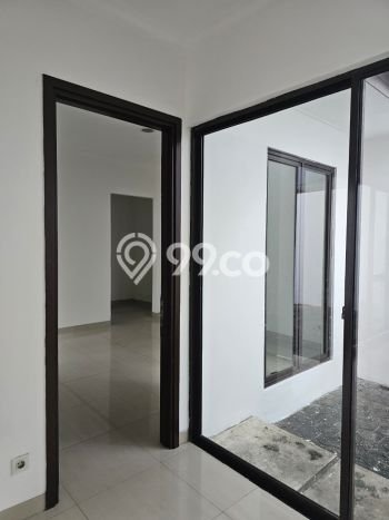 Dijual Rumah Premium dengan Fasilitas Sekitar Lengkap di BSD, Tangerang Selatan Dijual Rumah Premium dengan Fasilitas Sekitar Lengkap di BSD, Tangerang Selatan
