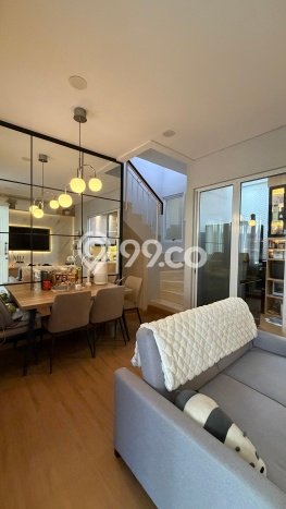 For Sale Rumah 2 Kamar Lokasi Strategis Bagus dan Strategis di BSD For Sale Rumah 2 Kamar Lokasi Strategis Bagus dan Strategis di BSD