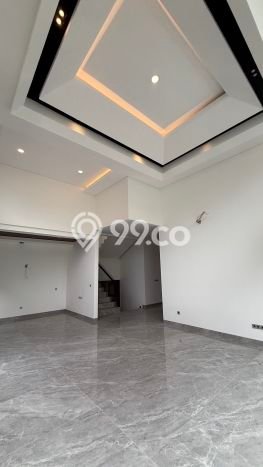 Rumah Mewah Siap Huni LT 307m2 di BSD, Tangerang Selatan Rumah Mewah Siap Huni LT 307m2 di BSD, Tangerang Selatan