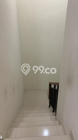 Rumah Luas Asri 3 KT Siap Huni di Gading Serpong Tangerang Rumah Luas Asri 3 KT Siap Huni di Gading Serpong Tangerang