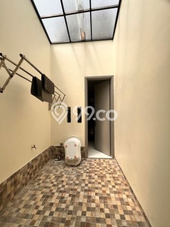 Dijual Rumah Strategis Bagus Punya 3 KT di BSD Tangerang Selatan SHM Dijual Rumah Strategis Bagus Punya 3 KT di BSD Tangerang Selatan SHM