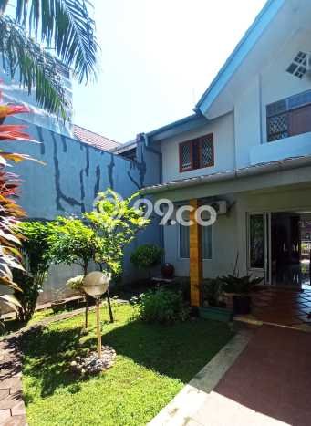 Rumah Akses Mudah area BSD, Tangerang, Luas 180m² LB 180m² Rumah Akses Mudah area BSD, Tangerang, Luas 180m² LB 180m²
