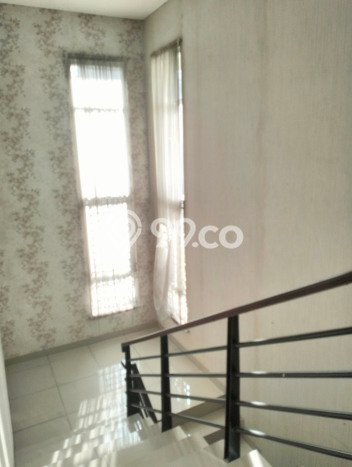 Dijual Rumah Mewah Megah Dengan View Eksklusif di Alam Sutera, Tangerang Dijual Rumah Mewah Megah Dengan View Eksklusif di Alam Sutera, Tangerang