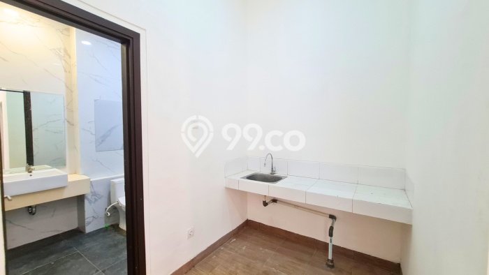 Lokasi Strategis! Dijual Ruko Bisnis di BSD, Tangerang Selatan Kondisi Baik Lokasi Strategis! Dijual Ruko Bisnis di BSD, Tangerang Selatan Kondisi Baik