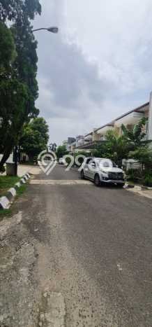 Rumah LT 222m² / LB 280m² Area Strategis di Modernland, Tangerang Rumah LT 222m² / LB 280m² Area Strategis di Modernland, Tangerang