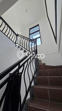 Rumah Minimalis 4 KT di Villa Melati Mas Tangerang Selatan Unfurnished Rumah Minimalis 4 KT di Villa Melati Mas Tangerang Selatan Unfurnished